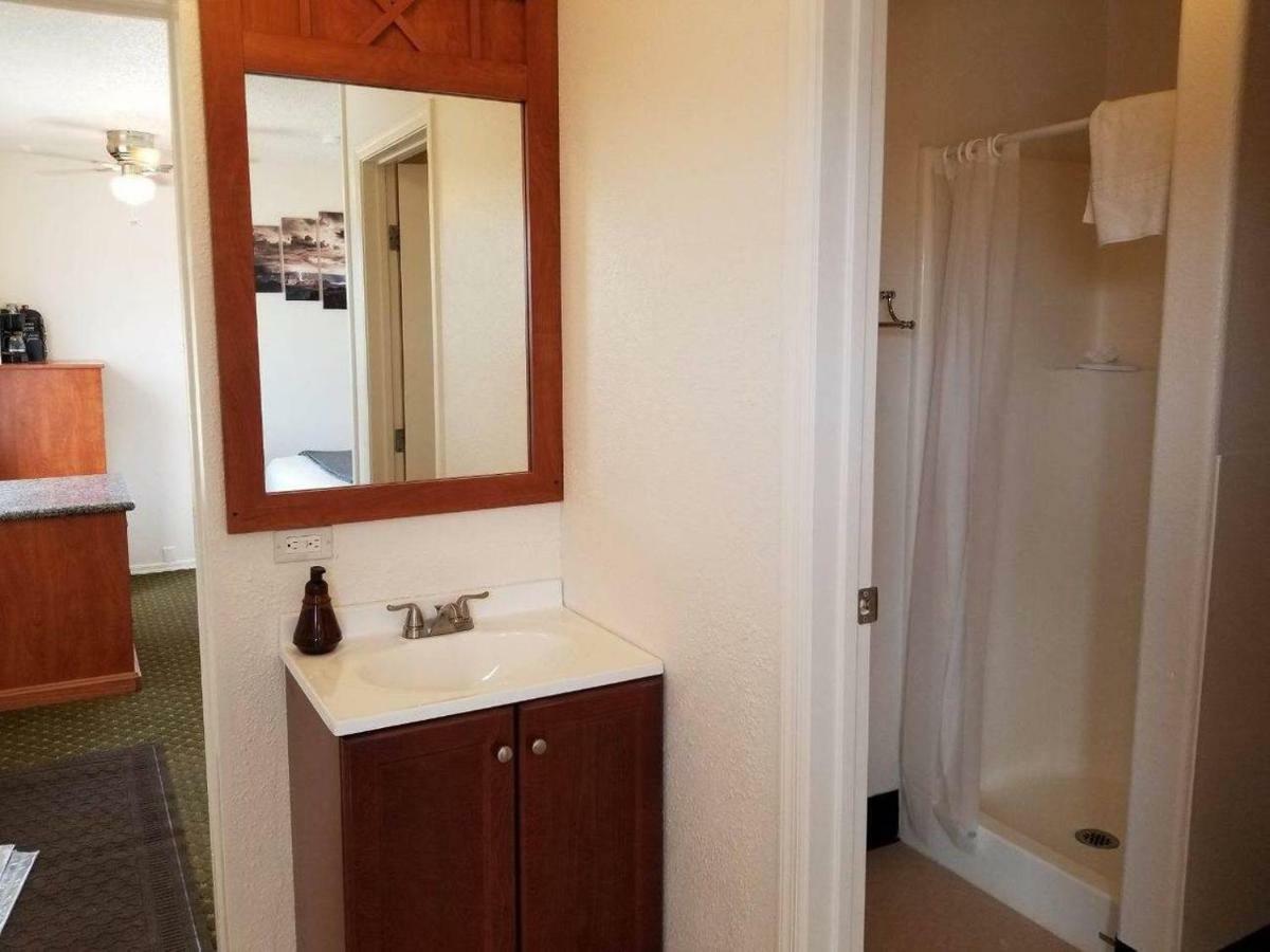 071A Private Studio Near South Rim Sleeps 6- No Kitchen Val Extérieur photo